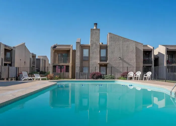 Sleepover 1Bd 1Ba Wichita Apartments