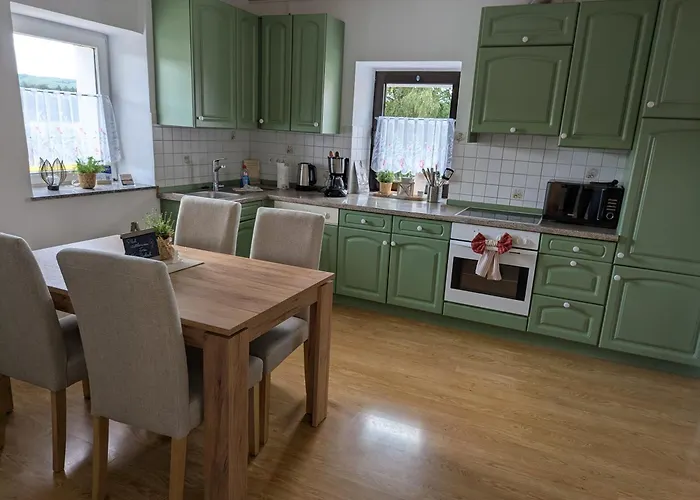 Gute Stube - Ferienhaus NaheZeit Bostalsee