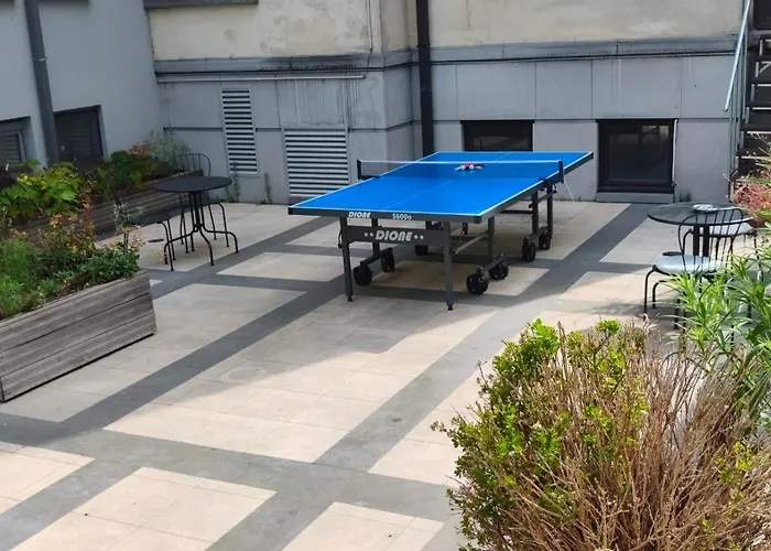 Urban Yard Hotel