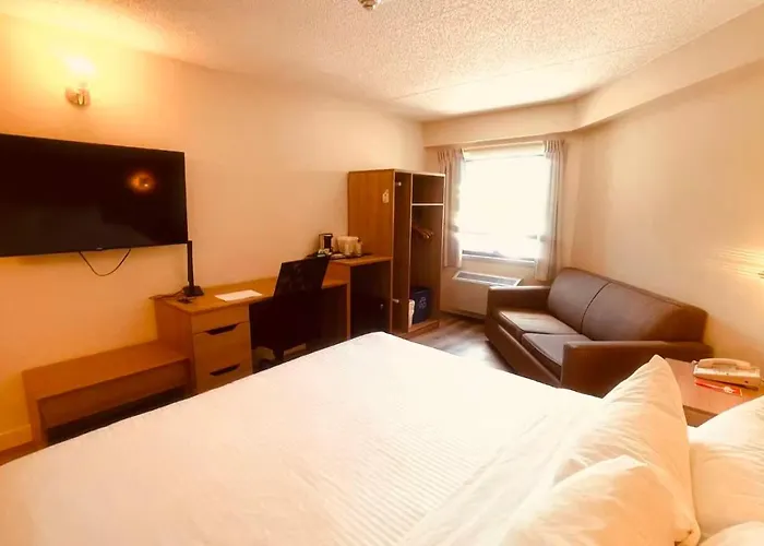 Econo Lodge Airport Quebec