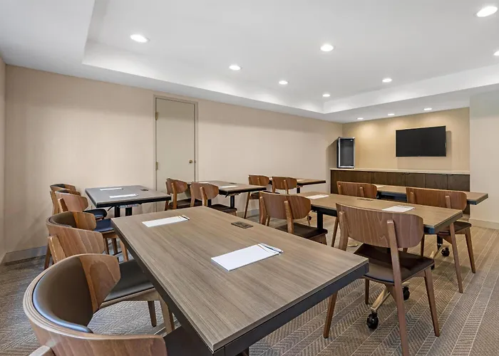 Sonesta Es Suites Portland Vancouver 41St Street