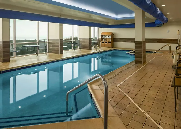 Fairfield Inn & Suites By Marriott Virginia Beach Oceanfront