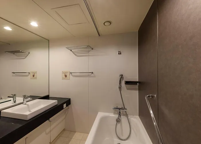 Rihga Royal Hotel Osaka, Vignette Collection By Ihg