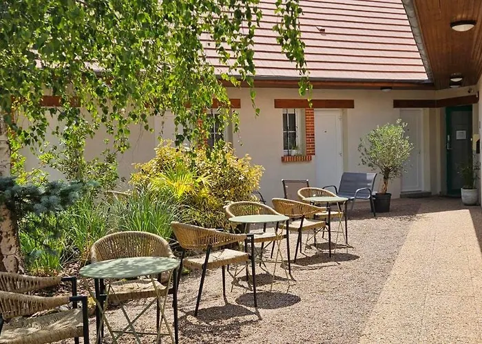 Logis Hotel Du Chateau