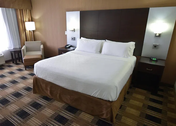 Holiday Inn Express & Suites Ottawa East-Orleans By Ihg