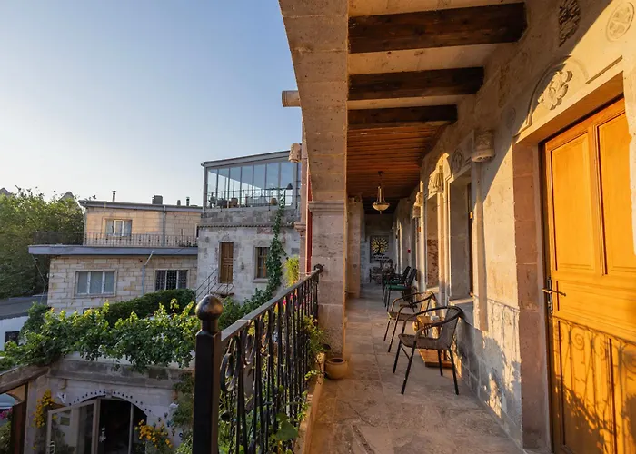 Aren Cave Hotel And Art Gallery