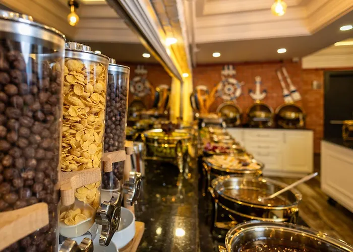 Andalouse Otel