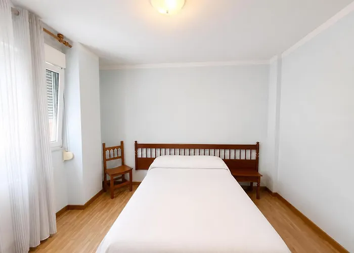 Hostal ** EC León