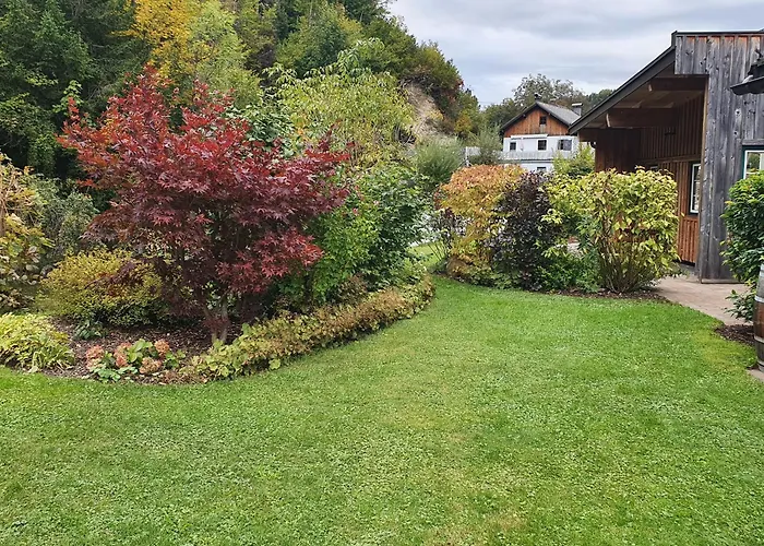 Haus Schatzl - Wahl aus 2 Apartments mit Gartenanteil und Bademöglichkeit im Fluss