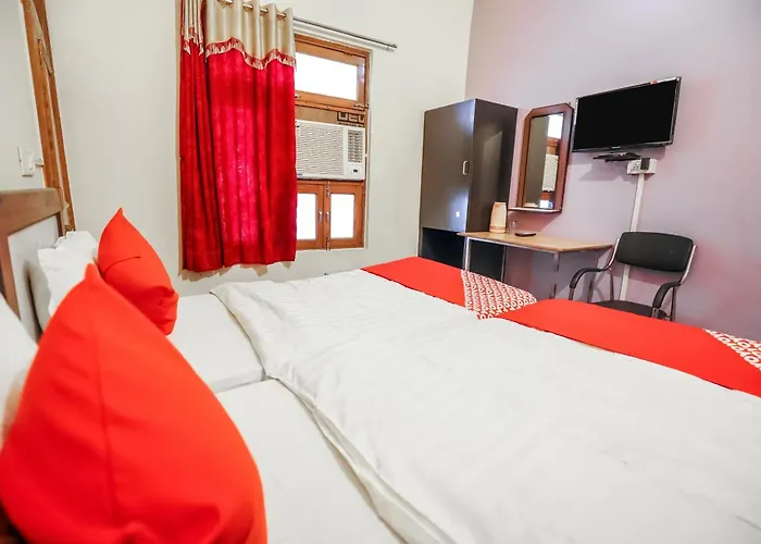 Hotel O Rishabh Guest House