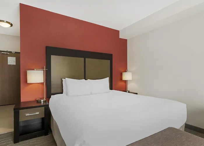 Best Western Plus Merritt Hotel