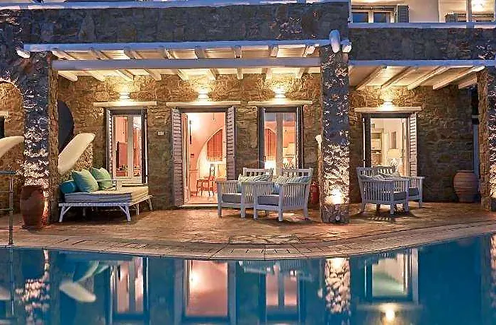 Arte And Mare Luxury Suites And Spa Hotel