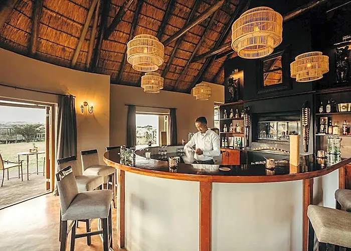 Hlosi Game Lodge