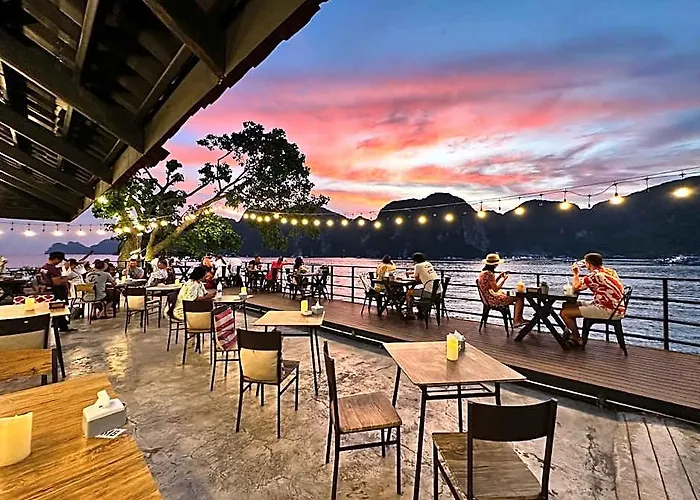 Phi Phi Donchukit Resort