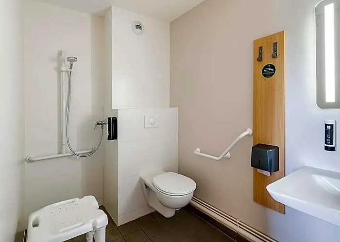 B&B Hotel Angers Parc Expos