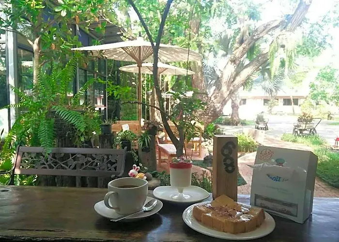 Prasertsri Place