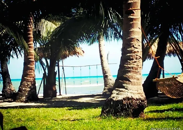 Peace & Love Beach Club Eco Boutique Resort