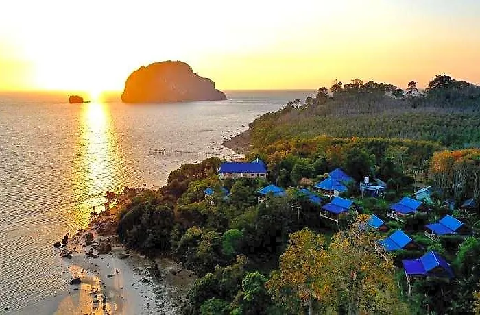 Esmeralda View Resort