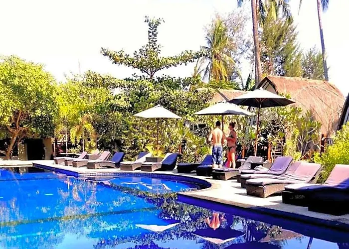 Oceans 5 Resort