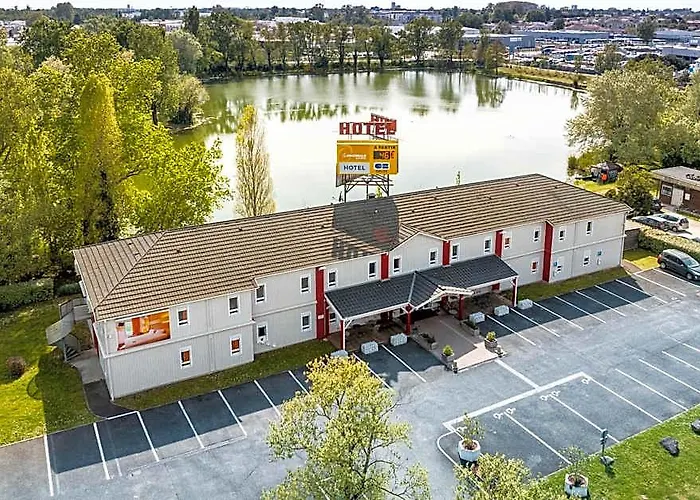 The Originals Access, Hotel Bordeaux Lac