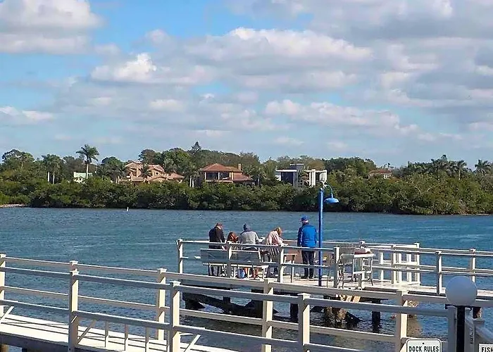 Siesta Key Beach - 2 Bedroom - 3 Beds - 3 Bathroom Duplex With Heated Swimming Pool