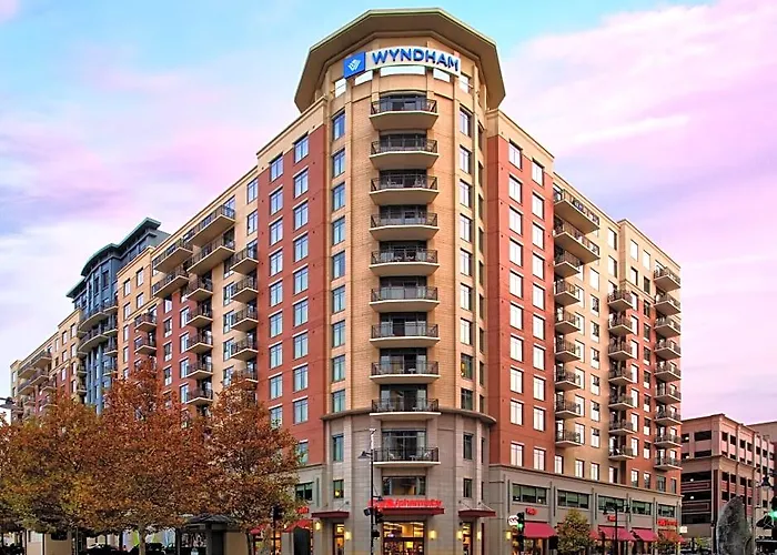 National Harbor Resort By Resortshare