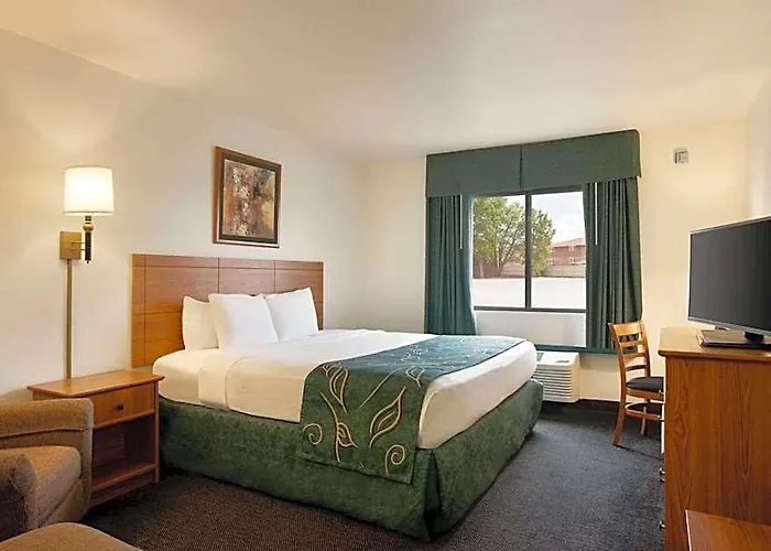 Travelodge By Wyndham Dexter