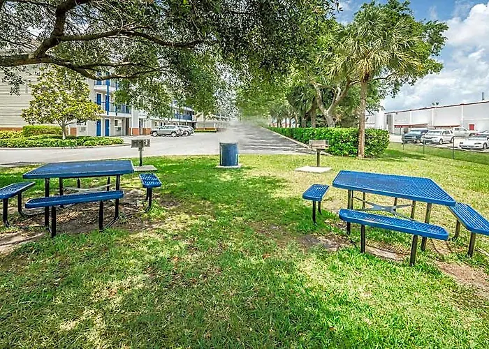Suburban Extended Stay Hotel Clearwater