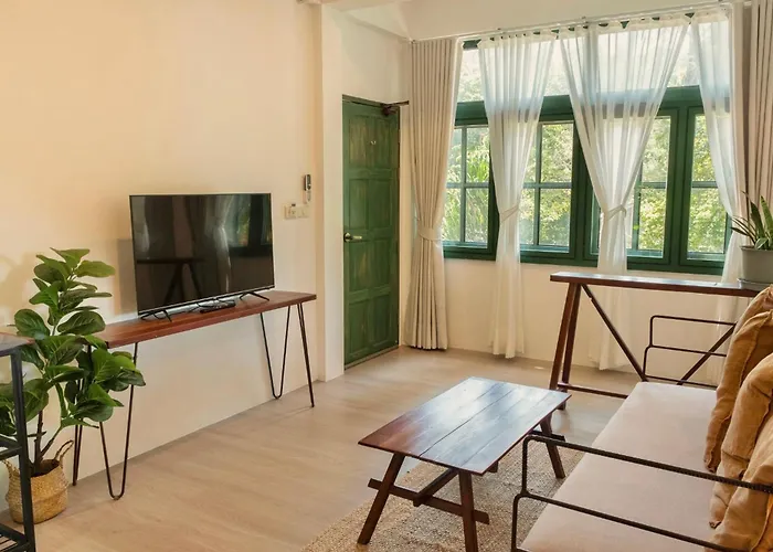 Big Tree Boutique Hotel