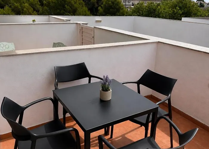 Apartamento Con Piscina A 350 Metros De La Playa
