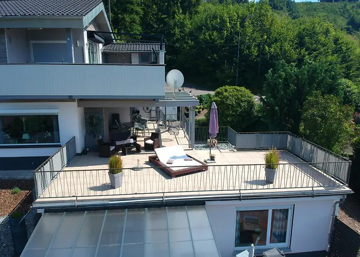 Seeblick-Ferienwohnung Agger-Blick 2 mit traumhafter Terrasse, kostenlosen E-Bikes, Sauna&Kajak