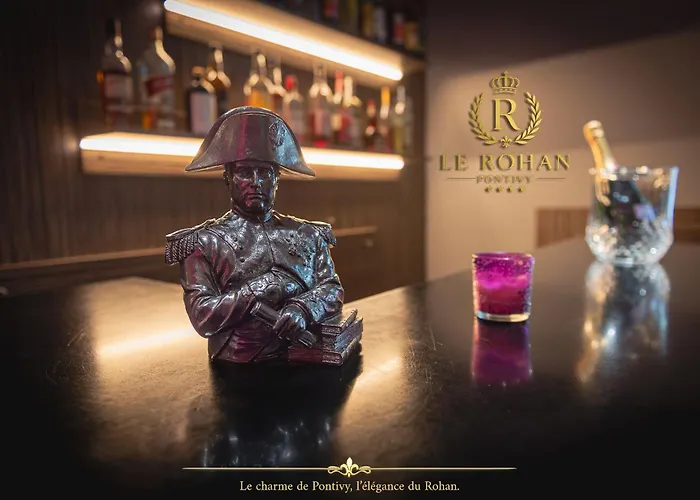 Hotel Le Rohan Charme Et Caractere
