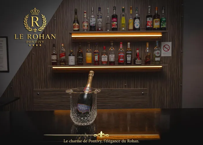 Hotel Le Rohan Charme Et Caractere