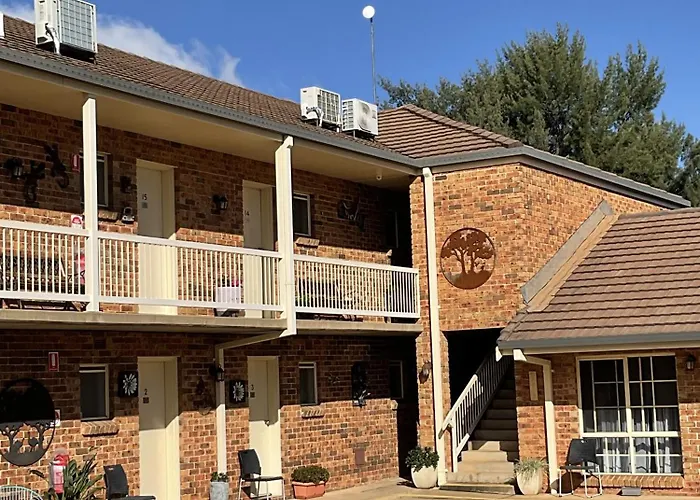 All Settlers Motor Inn Parkes