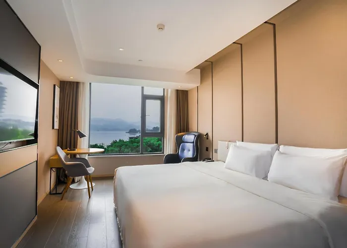 Atour Hotel Hangzhou Qiandao Lake Central Dock