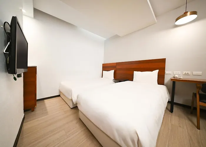 Check Inn Express Taipei Station
