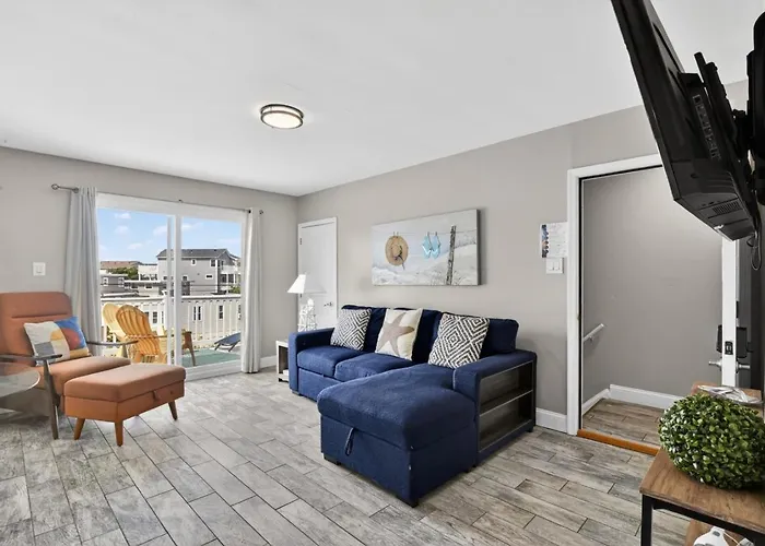 Radiant Beach Block Condo Parking Patio