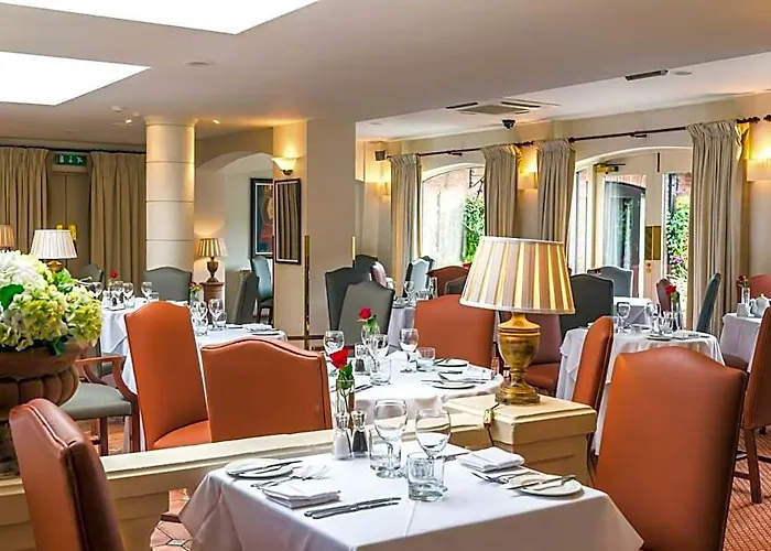 Parkway Hotel & Spa