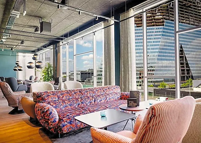 Motel One Paris - Porte De Versailles