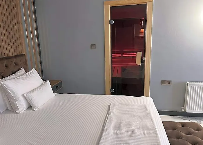 Mayd Hotel
