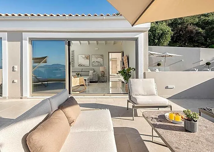 Sea And Sky Luxury Sea View Villa