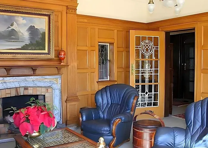 Fletcher Lodge