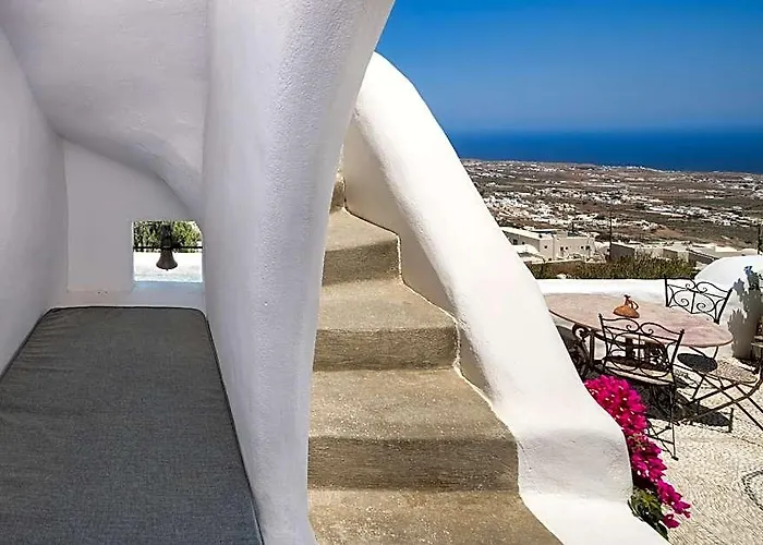 Santorini Vista Legacy Retreat - Live The History, Wake To The View
