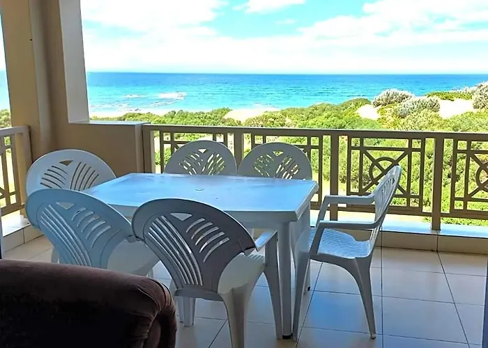 Milkwood Beachfront Accommodation 216, J'Bay