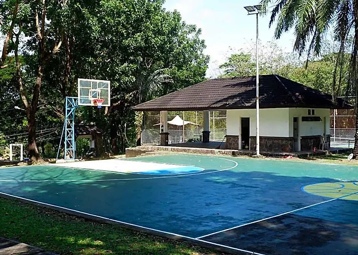 Eugenio Lopez Center