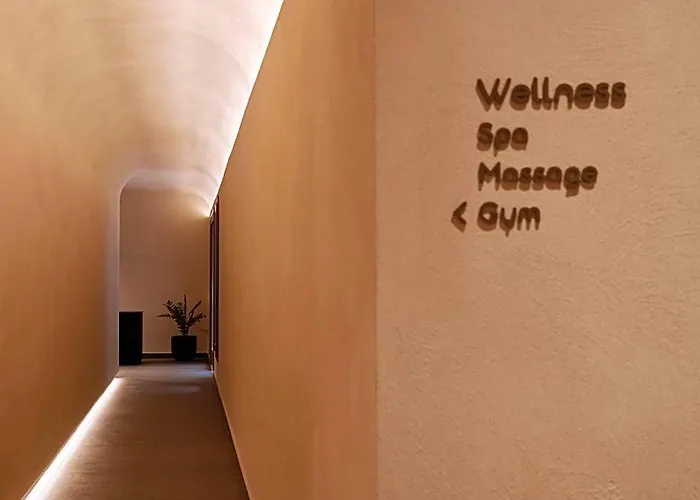 Enarma Suites & Spa Wellness Retreat