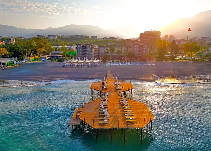 Senza Sunset Beach Hotel