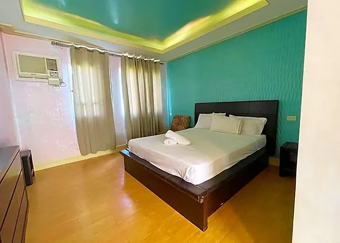 Here Innstead Boracay