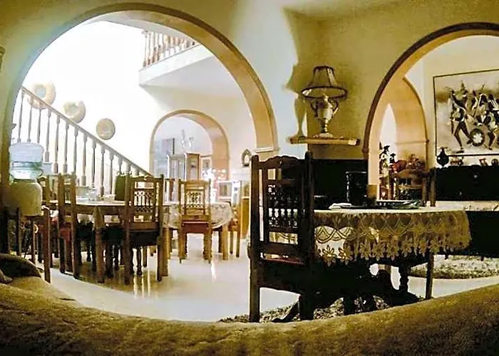 Spacious, Traditional House In The Center Of Malta