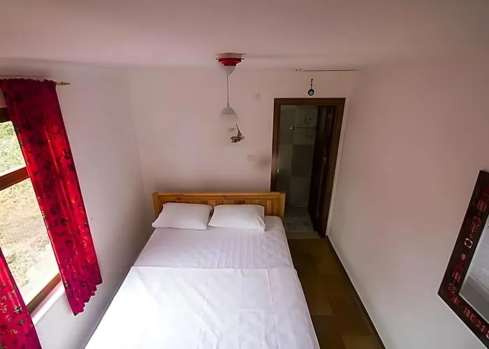 Yiva Otel Kazdaglari